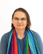 Birgit Föll, Massage bei Muskelverspannungen, Muskelschmerzen, Verspannungen des Rückens, Schulterprobleme, Schulterstiefheit, Nackenprobleme, Nackensteifheit, Hexenschuss, Skoliose, ISG-Blockierung, Hüftschermzen, Spannungskopfschmerz, Migräne, Beckenschiefstand, Schleudertrauma, Gelenkschmerzen, Verstauchung, Schwindel, Arthrose, Tinntitus, Wirbelfehlstellungen.