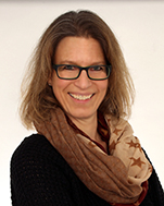 Melanie Gerhard, Behandlung von Rückenschmerzen, Rückenverspannungen. Massage bei Muskelverspannungen, Muskelschmerzen, Verspannungen des Rückens, Rückenschmerzen, Nackenschmerzen, Schulterprobleme, Schultersteifheit, Nackenprobleme, Nackensteifheit, Hexenschuss, Skoliose, ISG-Blockierung, Hüftschermzen, Spannungskopfschmerz, Migräne, Beckenschiefstand, Schleudertrauma, Gelenkschmerzen, Verstauchung, Schwindel, Arthrose, Tinntitus, Wirbelfehlstellungen, Hexenschuss, Knieschmerzen, Ischias.